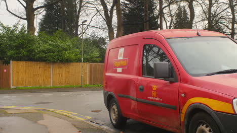 Royal-Mail-delivery-van-with-a-dent-after-a-minor-car-accident