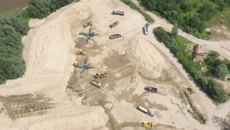 Mining-conveyor-at-sand-quarry