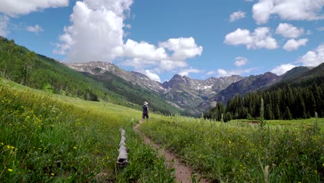 Wandern-In-Den-Rocky-Mountains-Von-Colorado