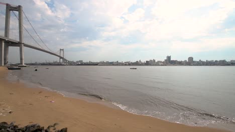 Mozambique,-Maputo-new-Bridge