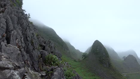 The-beautiful-winding-roads-of-the-famous-Ma-Pi-Leng-pass-in-the-misty-mountains-of-northern-Vietnam