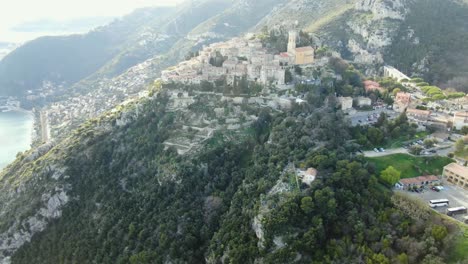 Aerial-shot-of-the-beatiful-mountain
