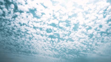 Patrón-Abstracto-De-Las-Nubes-En-El-Cielo