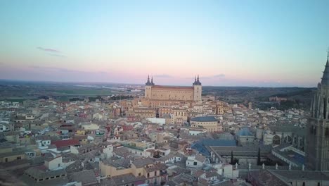 Luftaufnahme-Von-Toledo,-Spanien,-4K-Kinofilm