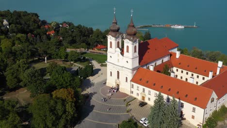Beutiful-church-in-summer-at-the-lake-Balaton