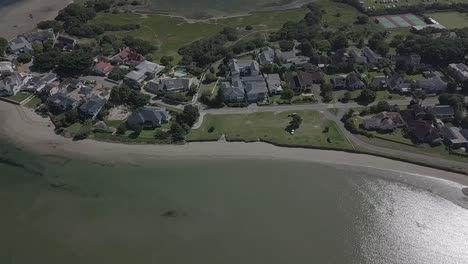 Quiet-waterfront-neighborhood-of-Knysna-Garden-Route,-South-Africa-aerial