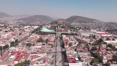 Der-Heiligste-Ort-In-Mexiko-Stadt,-Die-Basilika-Von-Guadalupe