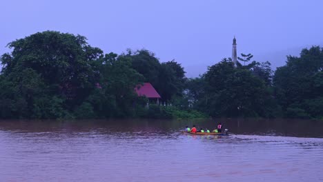 Rescue-Boat-on-a-lake-at-Wangnamkaew,-Nakhon-Ratchasima
