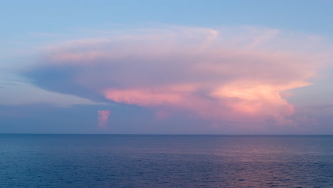 Epic-sunset-clouds-over-the-sea-horizon