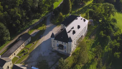 Aerial-Follow-Shot-View-Of-Bukovje-Manor-In-Dravograd,-Slovenia