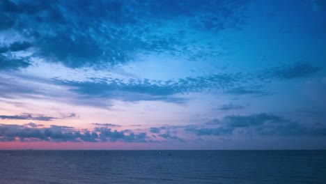 Timelapse-shot-of-the-sunrise-over-the-sea-in-lloret-de-mar,-spain