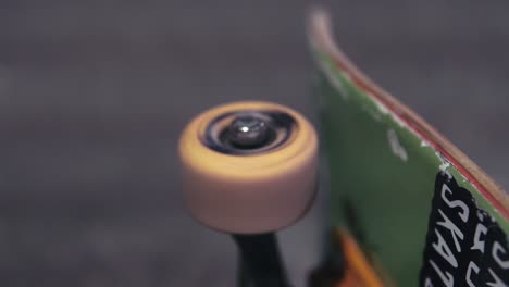 out-of-focus-handheld-skateboard-wheel-spin-footage-4k-uhd