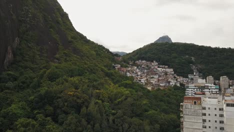 Favelas-in-Rio-de-Janeiro