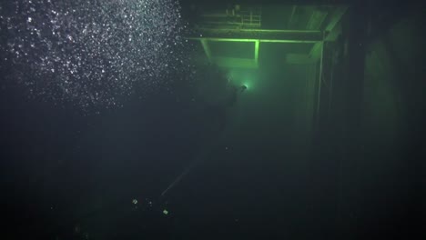 Bubbles-rise-from-the-bottom-of-flooded-nuclear-silo