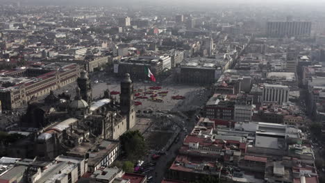 Luftaufnahme-Des-Stadtzentrums-Von-Mexiko-Mit-Der-Kathedrale-Und-Dem-Hauptplatz