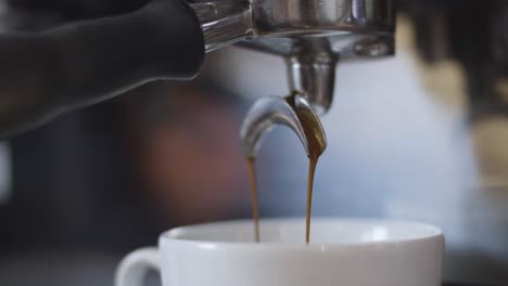 Shot-Pulled-Into-Coffe-Mug