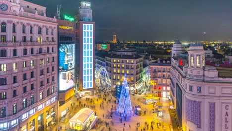 Night-timelapse-of-Callao-Square-in-Madrid-at-night-during-christmas-season