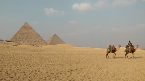 Hermosas-Pirámides-De-Egipto-En-áfrica