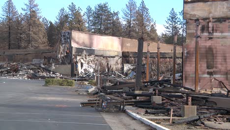 Camp-Fire-Destruction-Wide-Shot-of-Multiple-Burned-Retail-Buildings