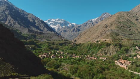 Imlil-valley-in-High-Atlas-mountains-with-Jebel-Toubkal-in-the-background