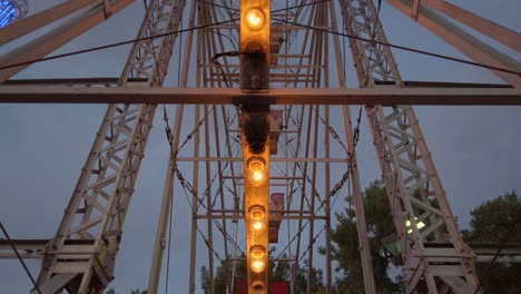 Riding-on-a-Ferris-wheel-ride-in-the-evening