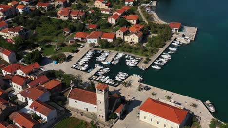 Old-Mediterranean-Village-Center-on-Island-Iž-in-Adriatic-Sea-Croatia---Aerial-Drone-View