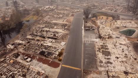 Aerial-View-Burned-Trailer-Park-and-Truck-Pull-Away-Almeda-Wildfire-Southern-Oregon-Talent-Phoenix-Fire-Destruction