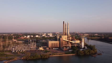 DTE-River-Rouge-Power-Plant---Coal-fired-Power-Station-In-Detroit,-Michigan---drone-pullback