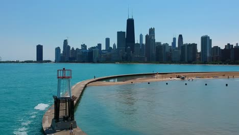 lake-ocean-view-summer-day-buildings-downtown-skyline-Chicago-lighthouse