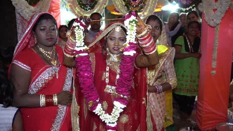 Bride-entry-with-varmala-in-Indian-traditional-wedding