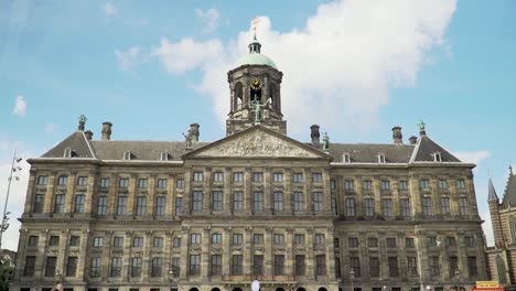 Dam-Town-Square-Mansion-Building-in-Amsterdam,-Capital-of-the-Netherlands