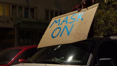 mask-on-sign-during-covid-event