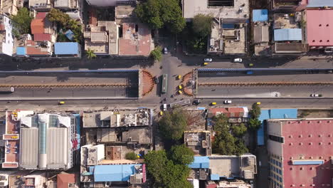 Calles-Concurridas-De-4k-En-Bangalore,-India