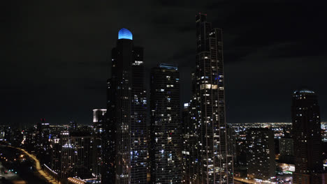 South-Loop-Skyscrapers-in-Chicago,-Illinois-at-Night