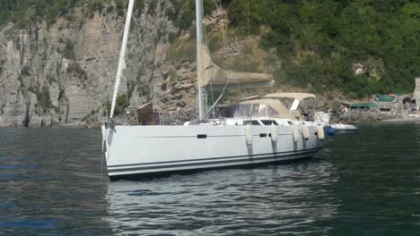 Italy,-Amalfi-Coast-Boat