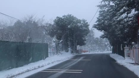 Quiet-Snowy-Afternoon-In-Istanbul-Turkey---medium-moving-shot