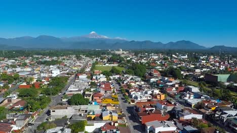 Aerial-view-with-drone-of-the-volcano-fron-Córdoba,-Veracruz