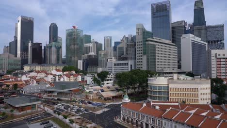 Geschäftshäuser-In-Chinatown-Vor-Der-Modernen-Skyline-Von-Singapur-Oder-Dem-Zentralen-Geschäftsviertel