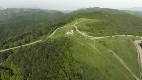 Aerial-shot-of-the-Didgori-Monument-and-a-breathtaking-landscape-around-it