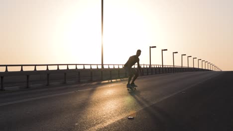 Sunset-skating-Silhouette-Slow-motion