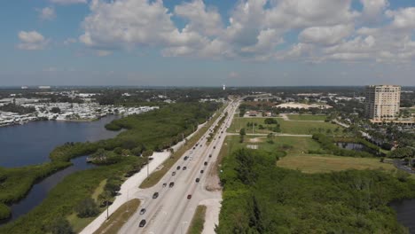 Aerial-of-Route-41-overlooking-Palmetto,-Florida