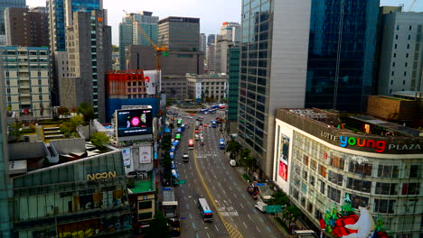 Seoul,-South-Korea,-Circa-–-Time-lapse-of-downtown-Seoul,-busy-traffic-in-modern-metropolis