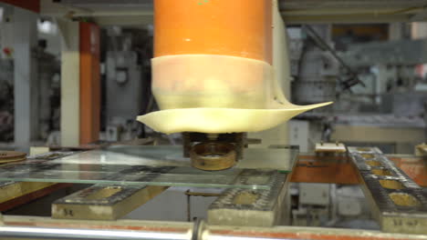 CNC-milling-machine-during-operation