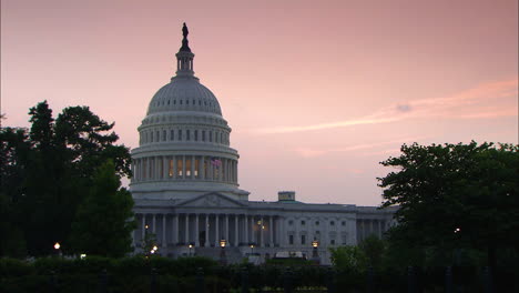 U.S.-Capitol-With-Pink-Sunset,-Washington,-D.C