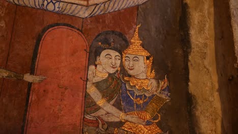 Historische-Und-Religiöse-Wandmalerei-Im-Wat-Phumin,-Dem-Wahrzeichen-Der-Provinz-Nan,-Thailand