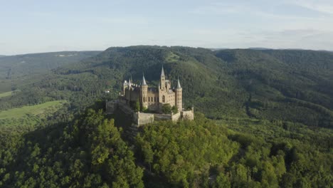 Close-up-aerial-shot-of-Hohenzollern-Castle