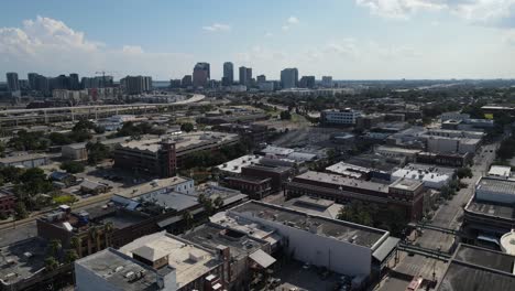aerial-from-Ybor-City-into-downtown-Tampa-Bay,-Florida
