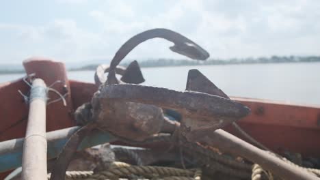 close-up-rusty-anchor-on-a-small-Indian-fishing-boat