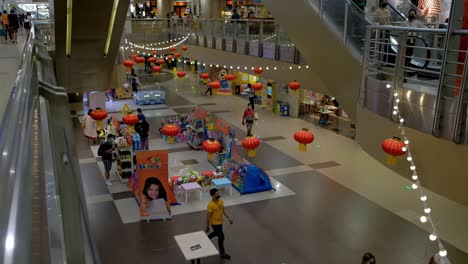 Typische-Chinesische-Neujahrsdekoration-In-Einem-Beliebten-Einkaufszentrum-In-Cebu-City,-Philippinen
