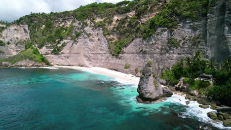 Aerial-drone-video-of-a-tropical-beach-on-Nusa-Penida-Island-in-Bali-Indonesia